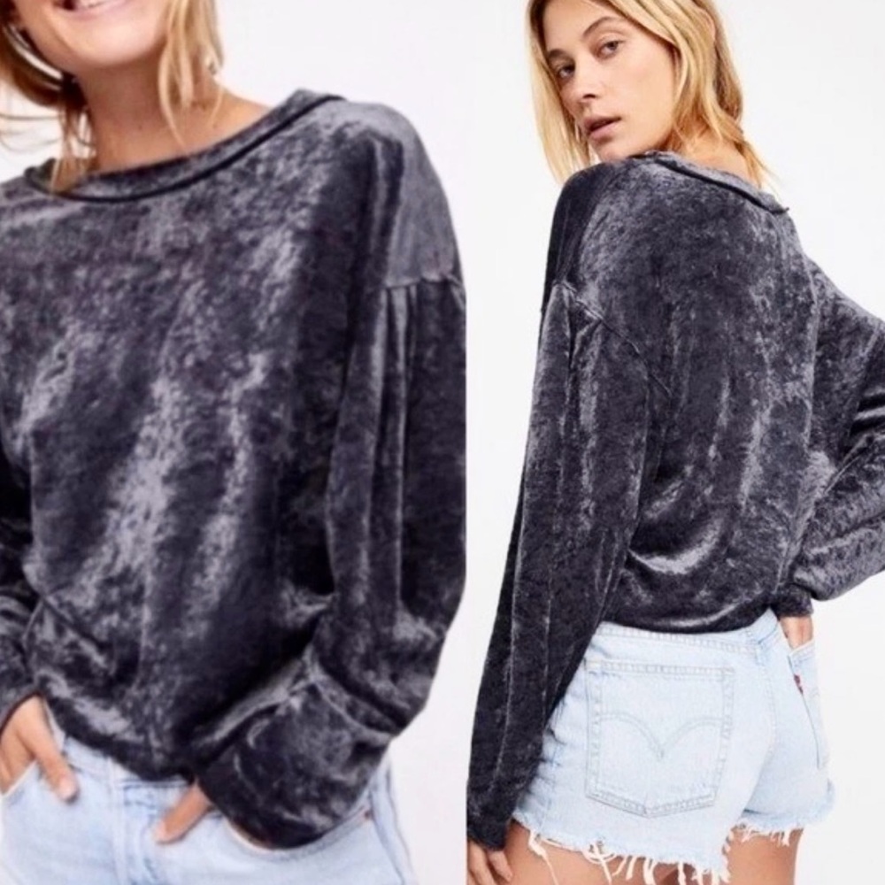 We The Free Gray Long Sleeve Top